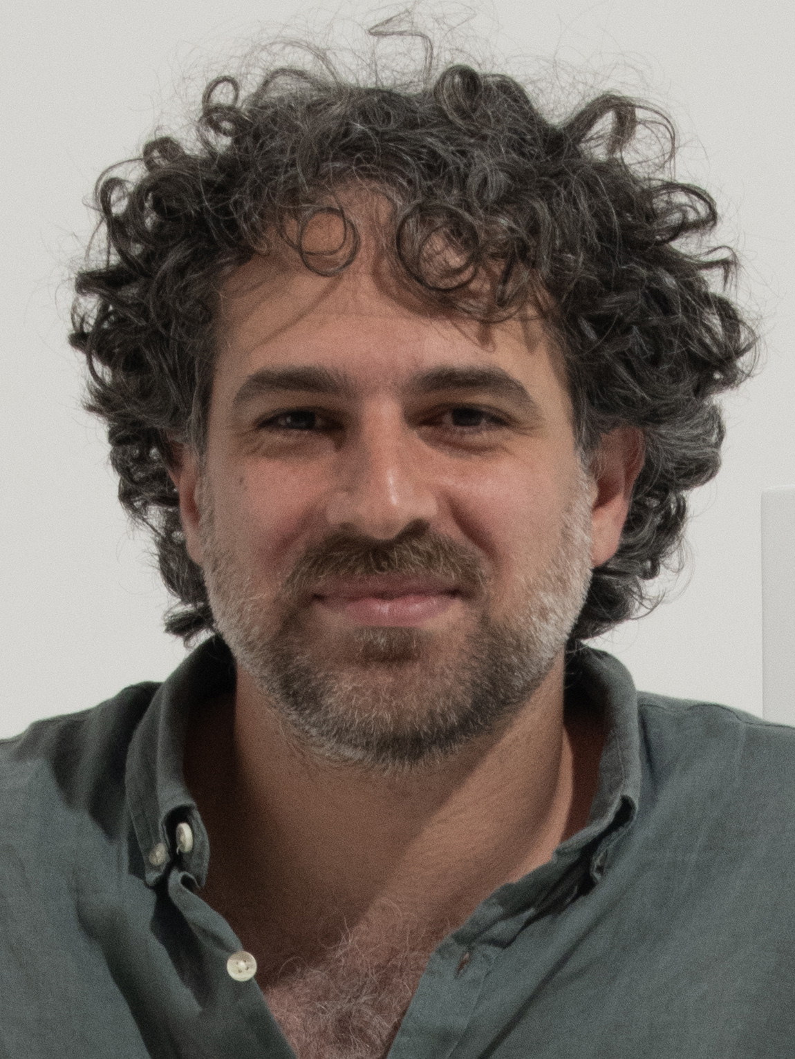 پوریا حاتمی